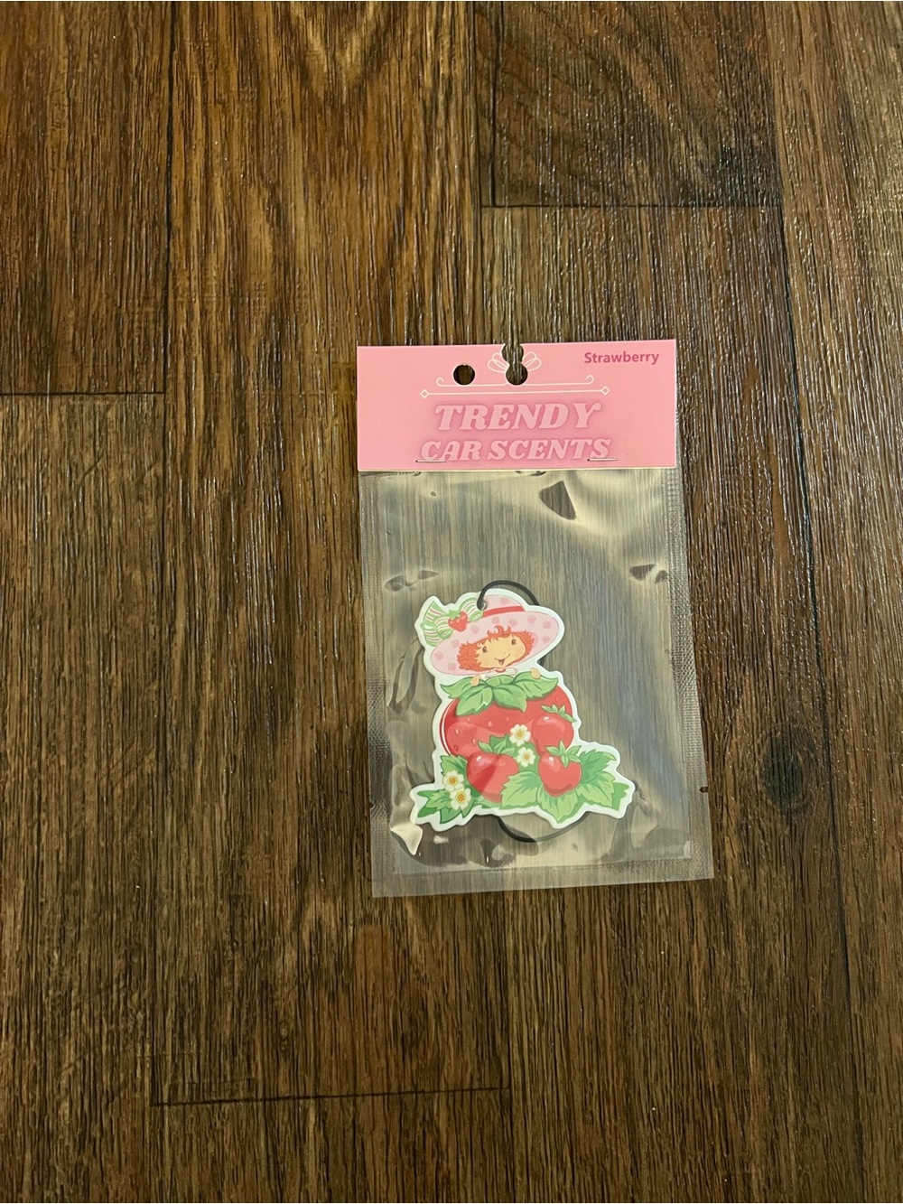 🍓🎀 Strawberry Shortcake Car Air Freshener – Strawberry Scent 🚗